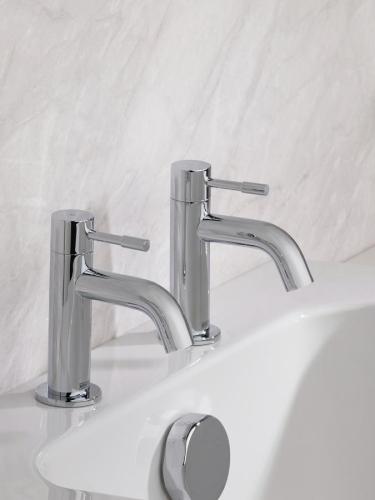 Bristan Mila Bath Pillar Taps Chrome MI 3/4 C
